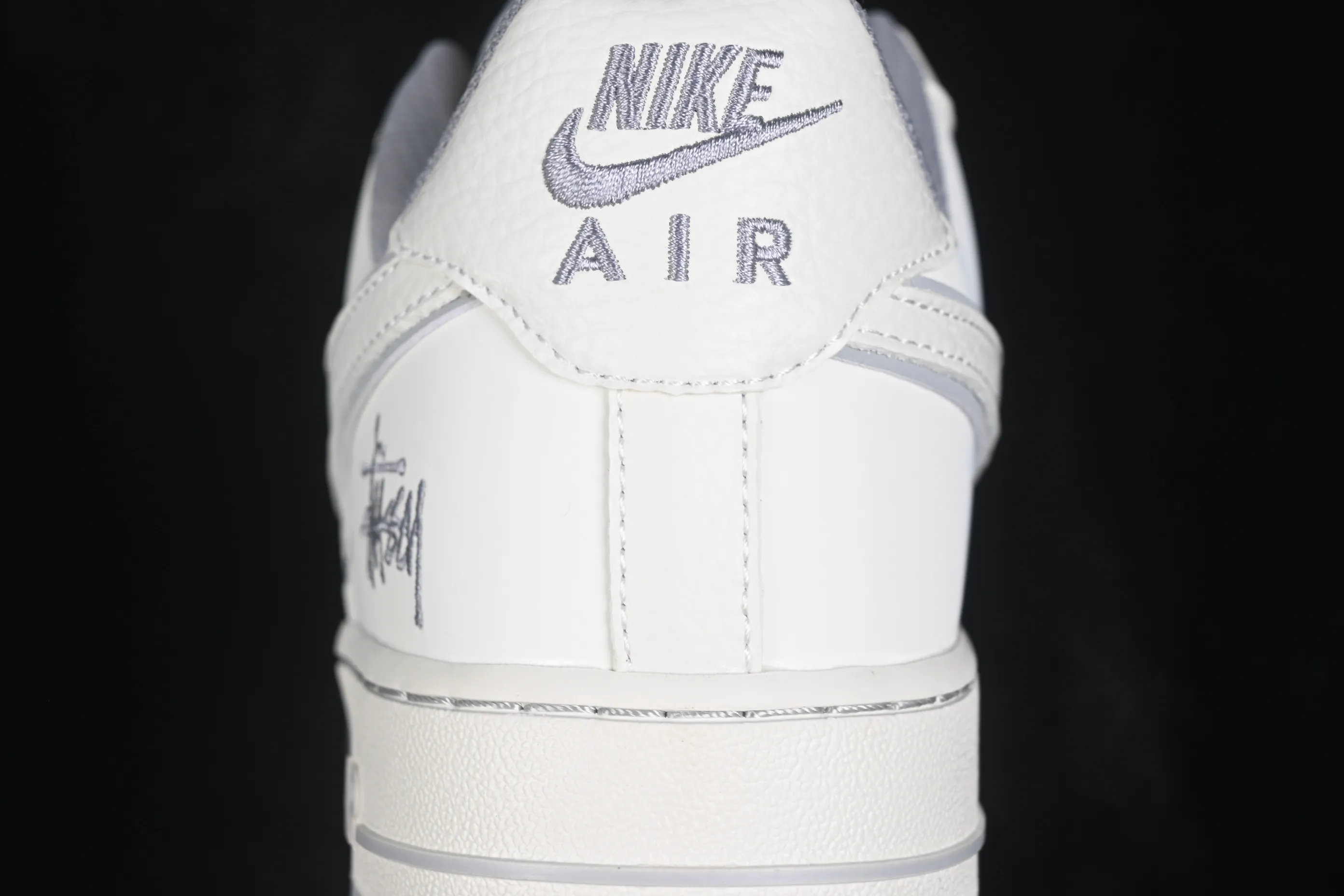 All categories Nk Air Force 1 Air Force series Nk Air Force 1 Low Air Force low-top Nike Air Force 1'07 Low joint model Air Force 1 low-top casual sneakers NH0601-603